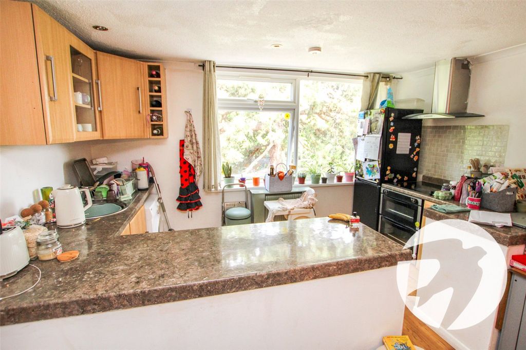 Property photo 3 of 9 Picture No. 04