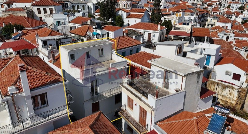 Property photo 3 of 30