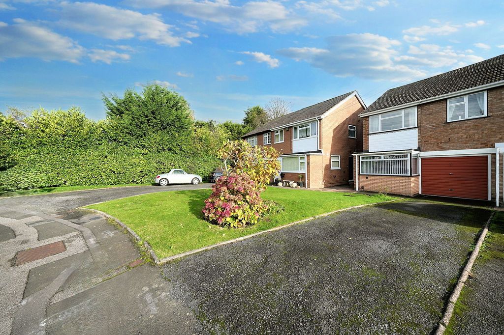 Property photo 1 of 23