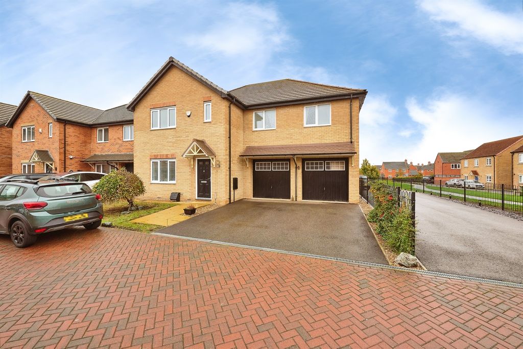 Property photo 1 of 22