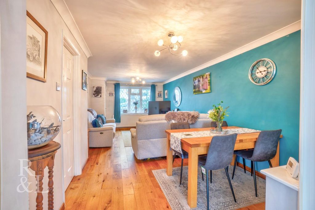 Property photo 3 of 26 4 Sandhills (2).Jpg