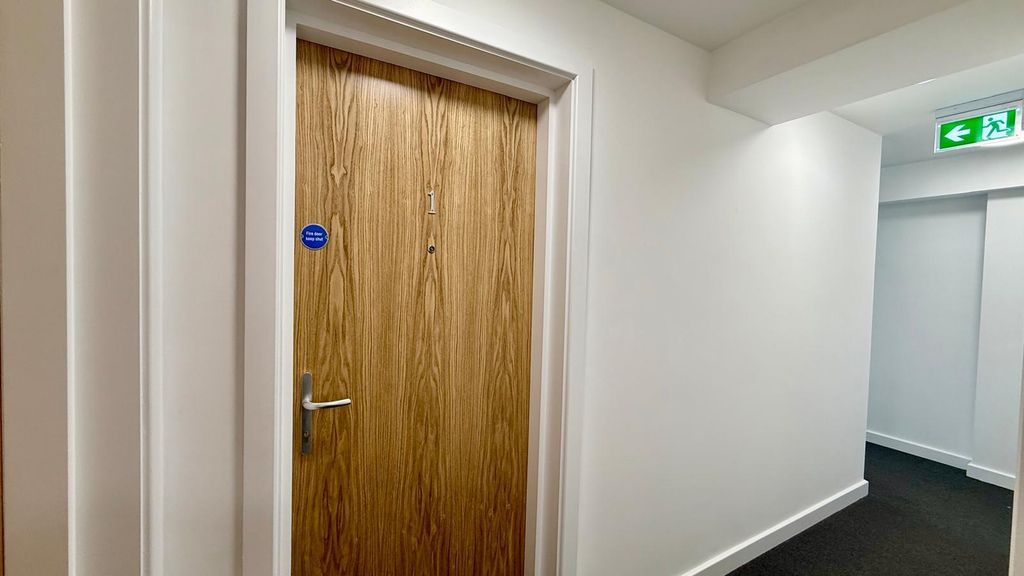 Property photo 2 of 12 Whatsapp Image 2026-04-16 At 11.49.46 Am.Jpeg