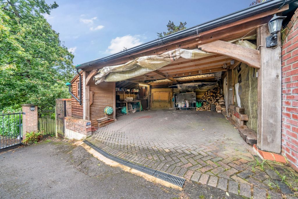 Additional image 17 of 3 bed semi-detached house for saleHigh Street, Fareham, Hampshire PO16