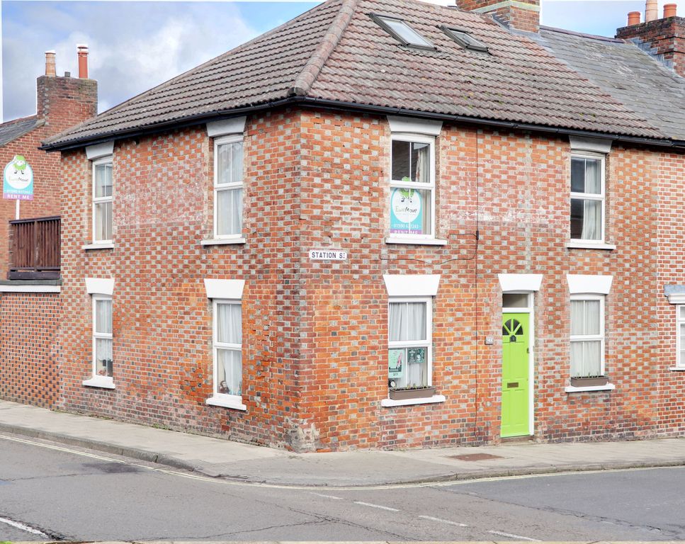 Property photo 1 of 1