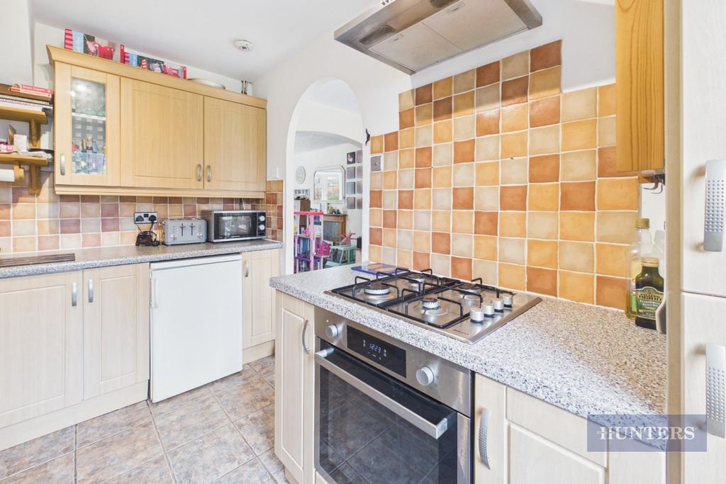 Property photo 3 of 13 Cam05152G0-Pr0385-Still016.Jpg