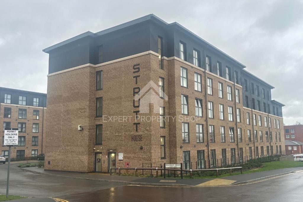 Property photo 2 of 13