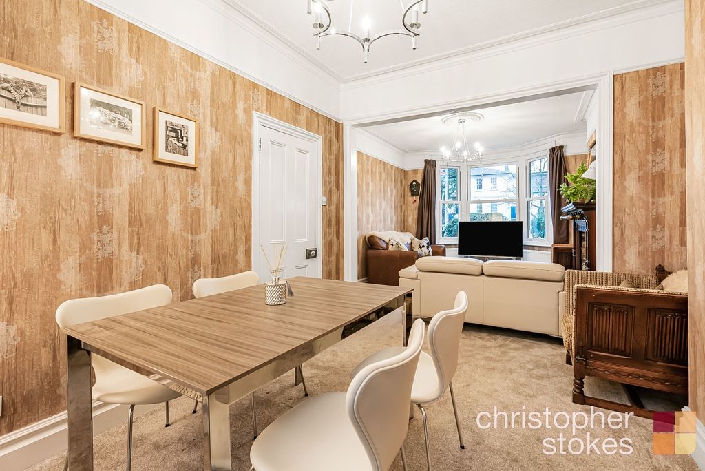 Property photo 3 of 27 4627767