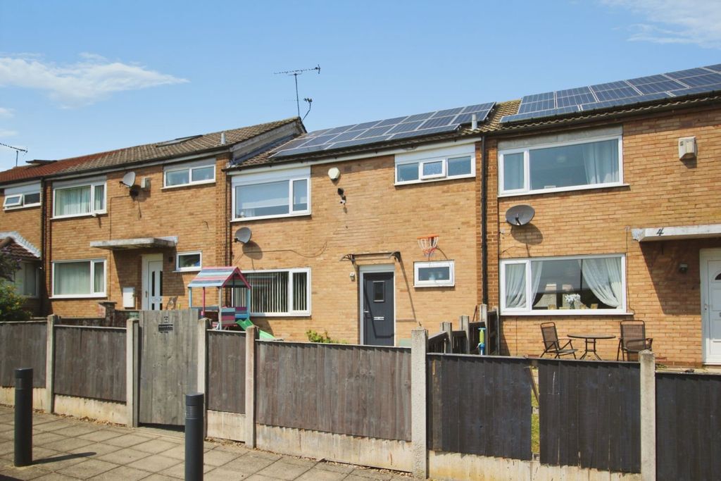 Property photo 2 of 16