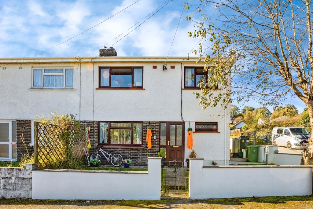 Property photo 1 of 17 Photo