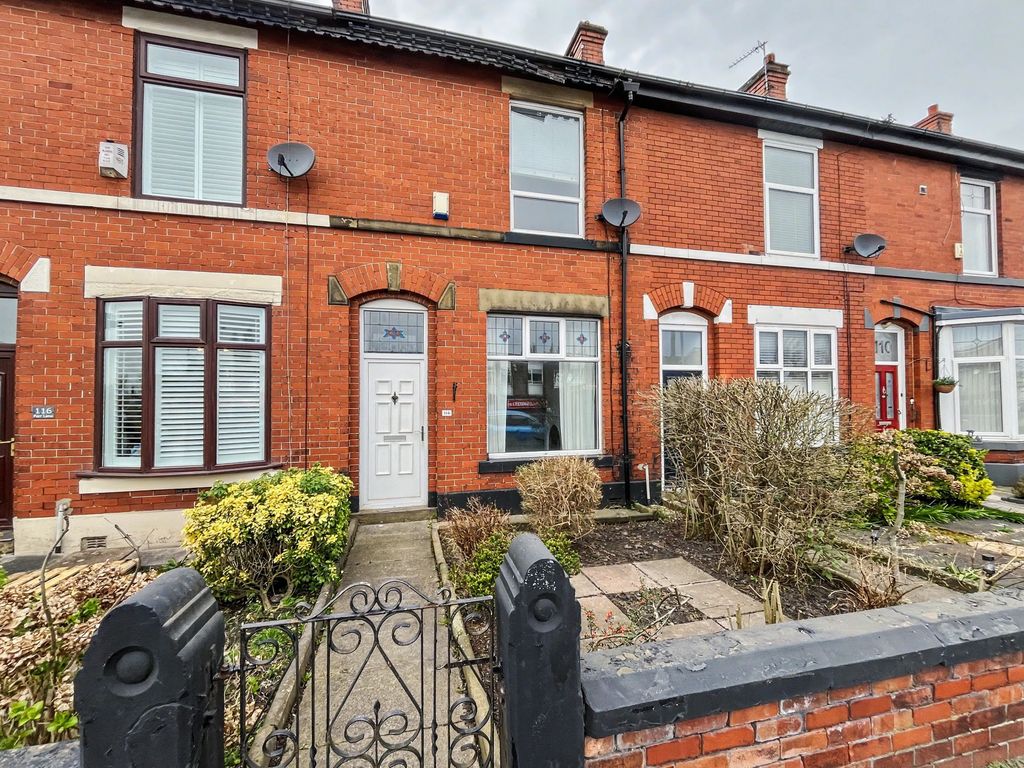 Property photo 1 of 18