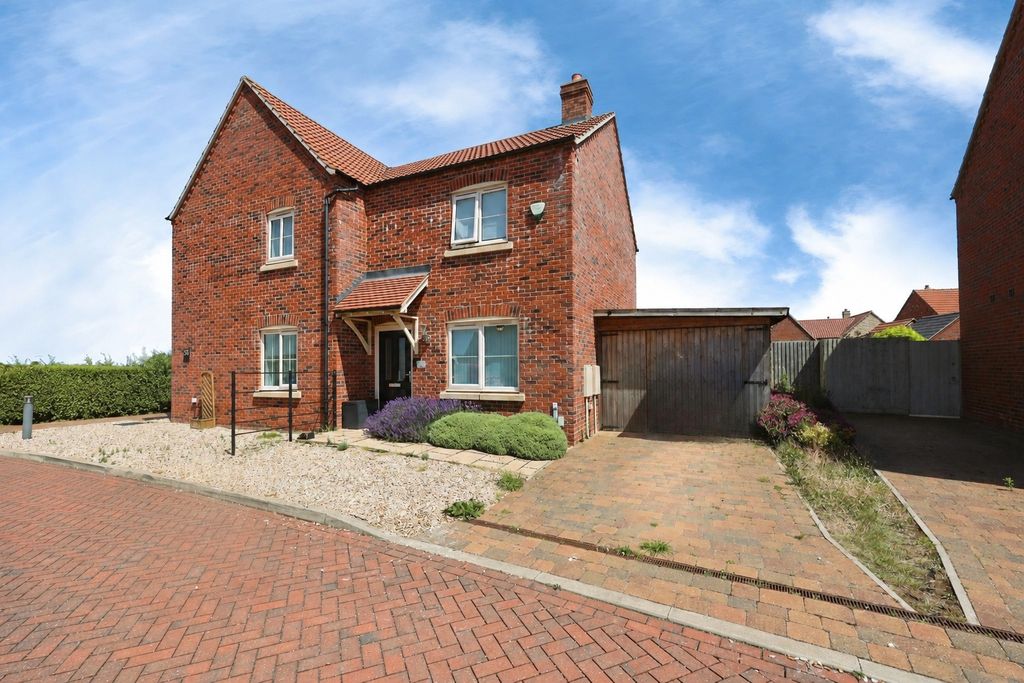 Property photo 1 of 14 5241290