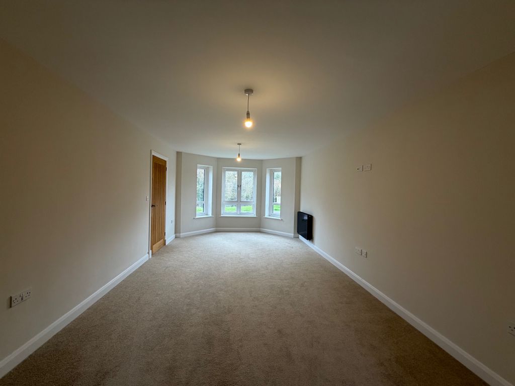 Property photo 2 of 10 Living Room