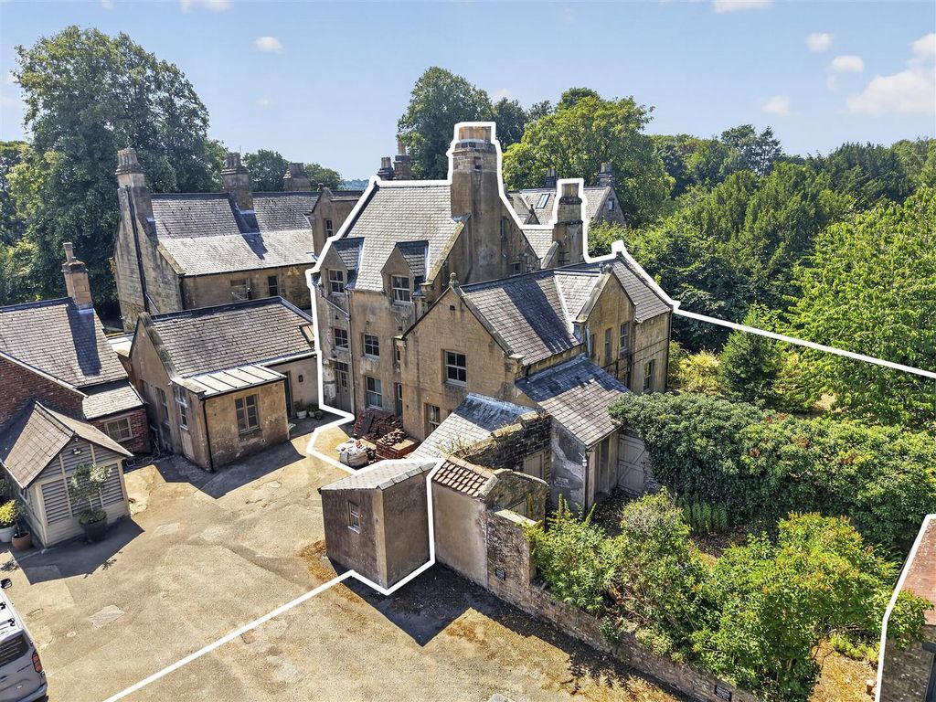 Property photo 1 of 43 Dji_20260729141057_0658_D2.Jpg