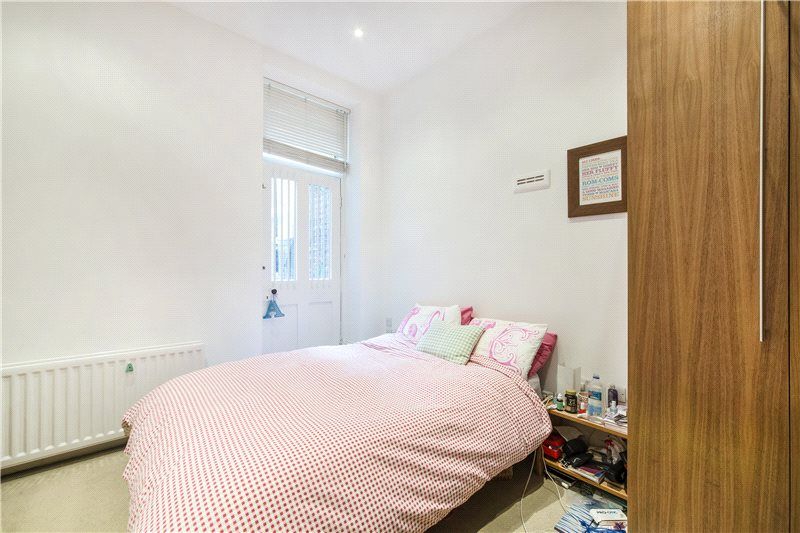 Property photo 3 of 7 Bedroom Two