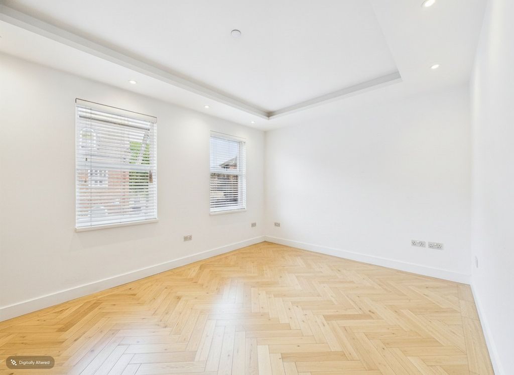 Property photo 3 of 7 Picture No. 04
