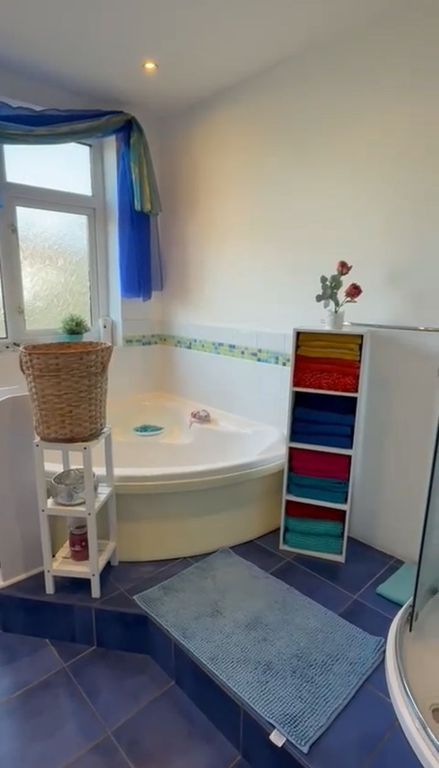 Property photo 2 of 2