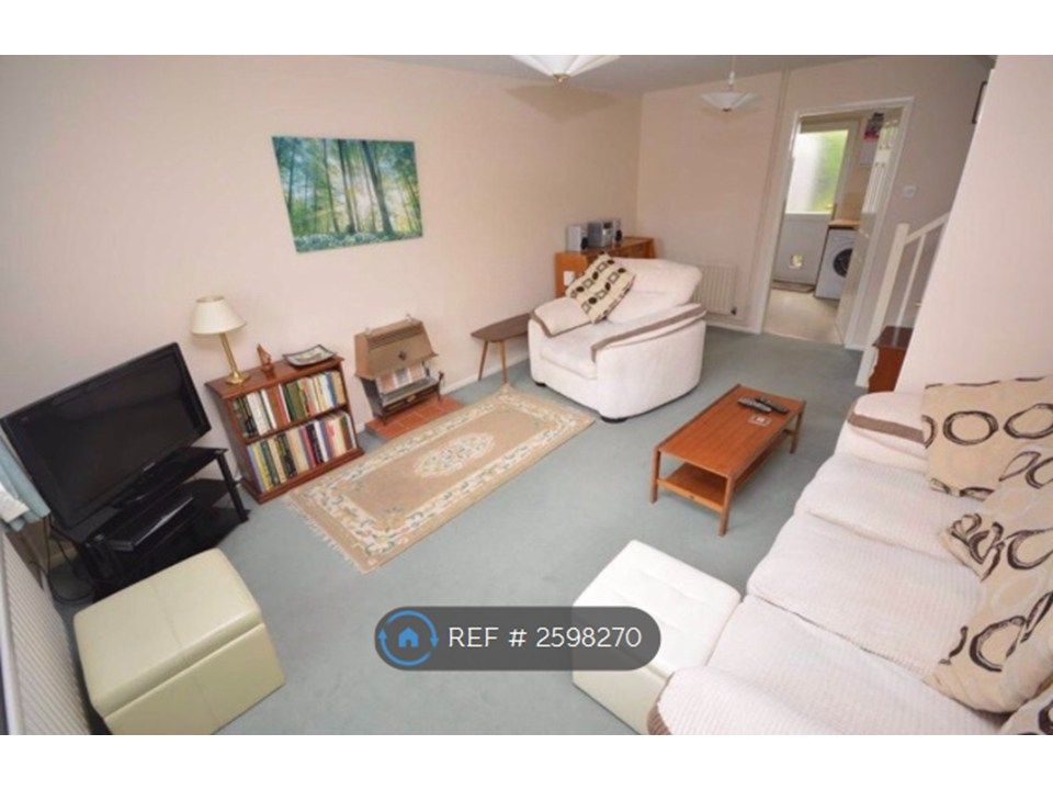Property photo 1 of 6 Lounge