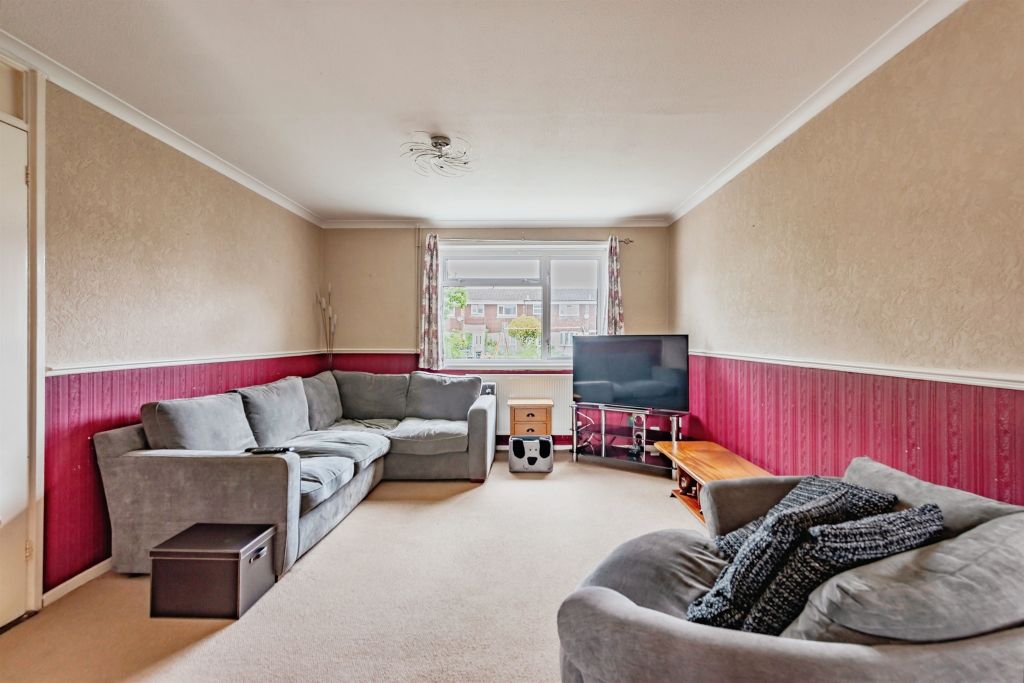Property photo 3 of 17
