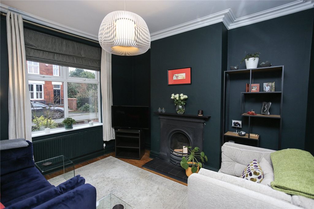 Property photo 2 of 38 Picture No. 09