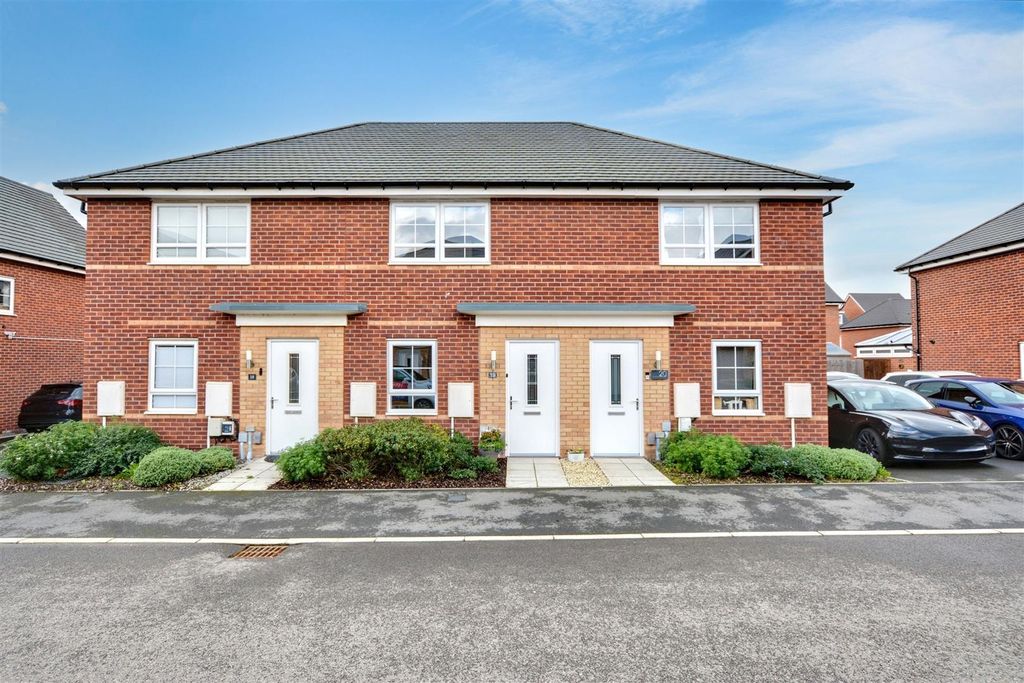 Property photo 1 of 19 Front.Jpg