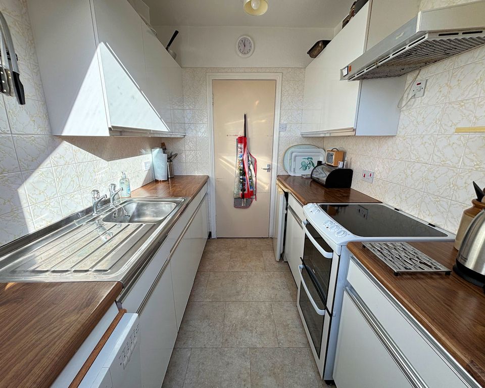 Additional image 19 of 2 bed flat for saleAberdovey LL35