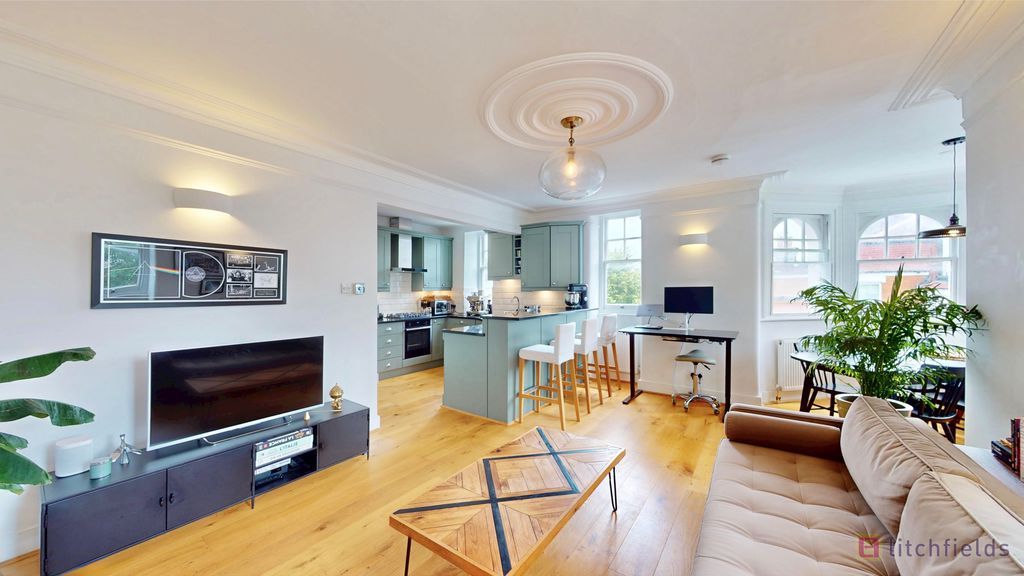 Property photo 1 of 15 Rec To Kitchen