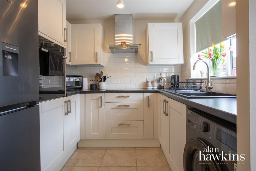 Property photo 3 of 14 Ah35035-6.Jpg