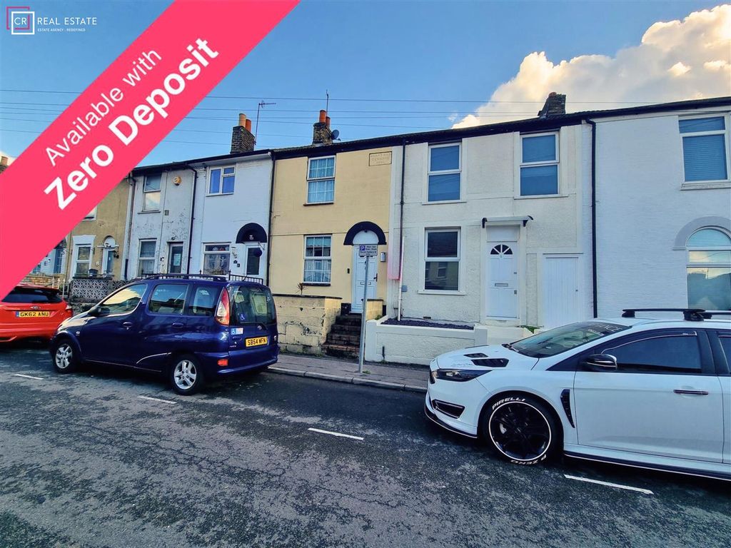 Property photo 1 of 10 External