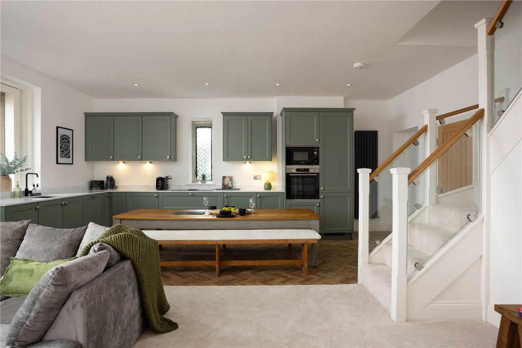 Property photo 3 of 16 Living Kitchen Area