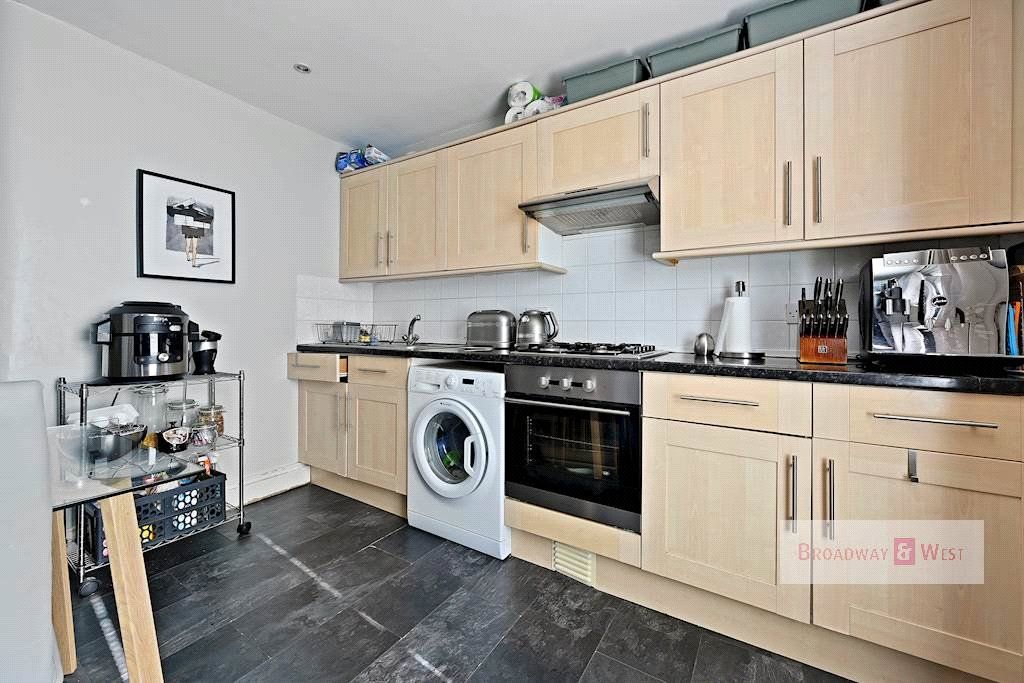 Property photo 3 of 15 Picture No. 05