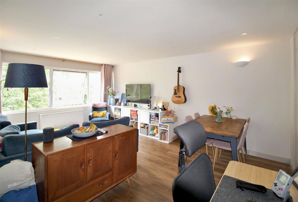 Property photo 3 of 13 Img_7543.Jpg