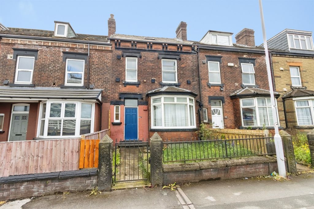 Property photo 1 of 13