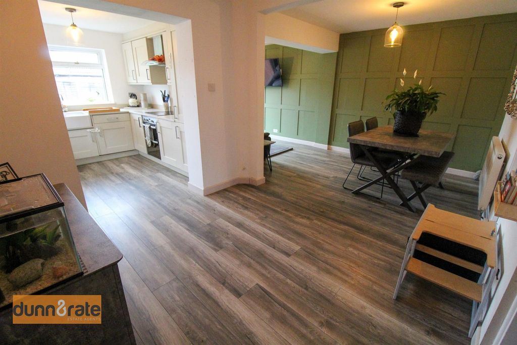 Property photo 2 of 28 Img_2079.Jpg