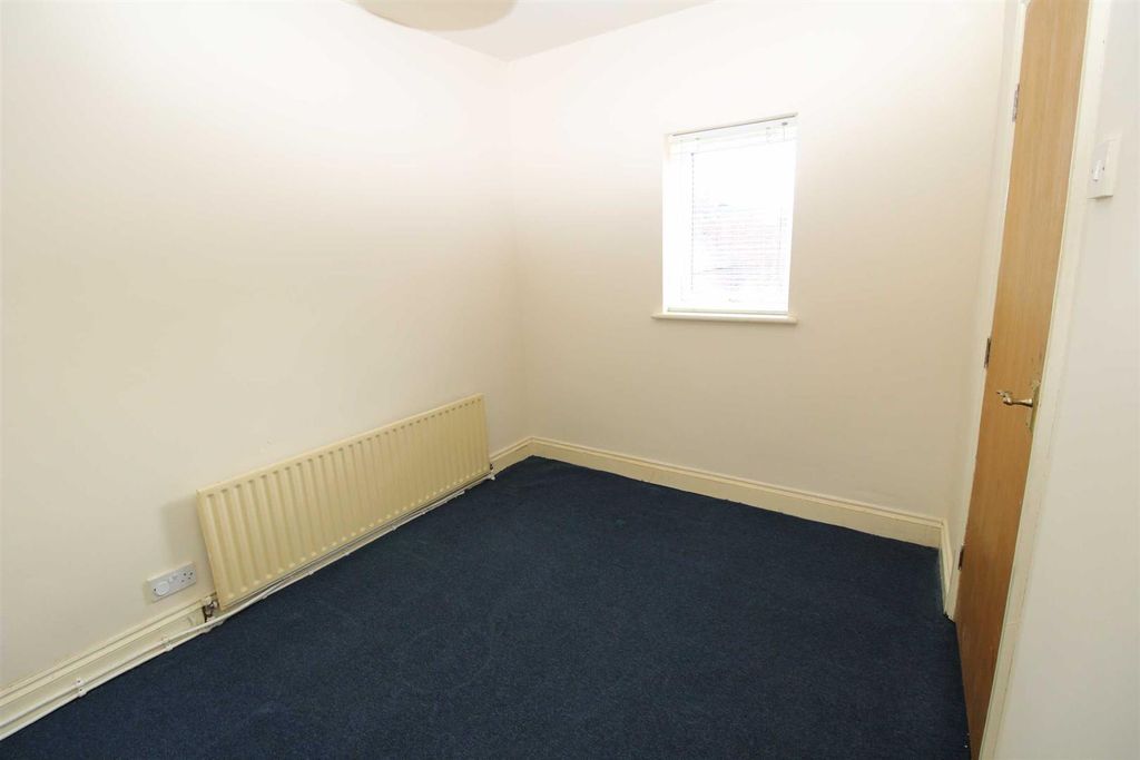 Additional image 4 of 3 bed flat for saleLittle Bedford Street, North Shields NE29