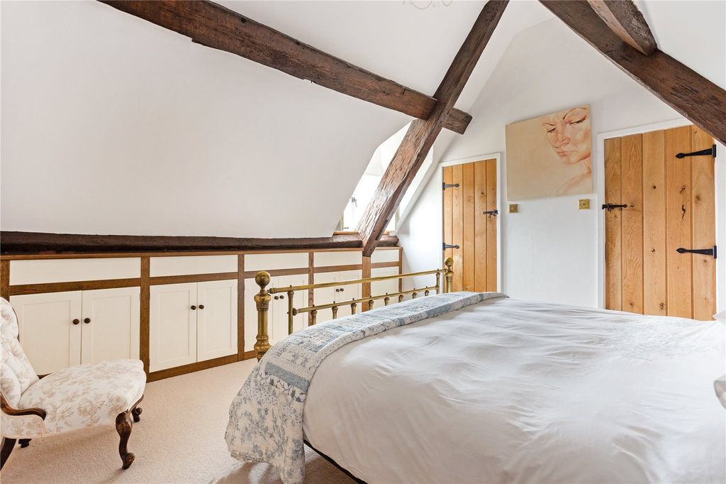 Additional image 6 of 4 bed terraced house for saleHigh Street, Marshfield SN14