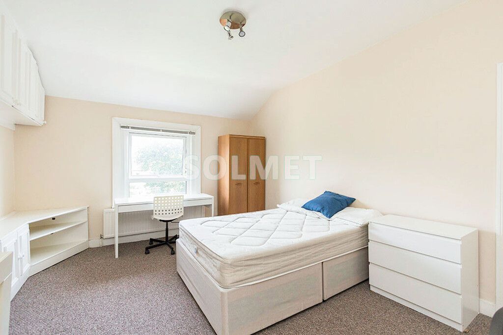 Property photo 2 of 6 2