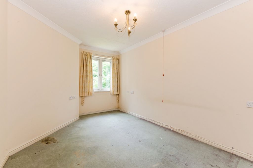 Property photo 2 of 15 Photo