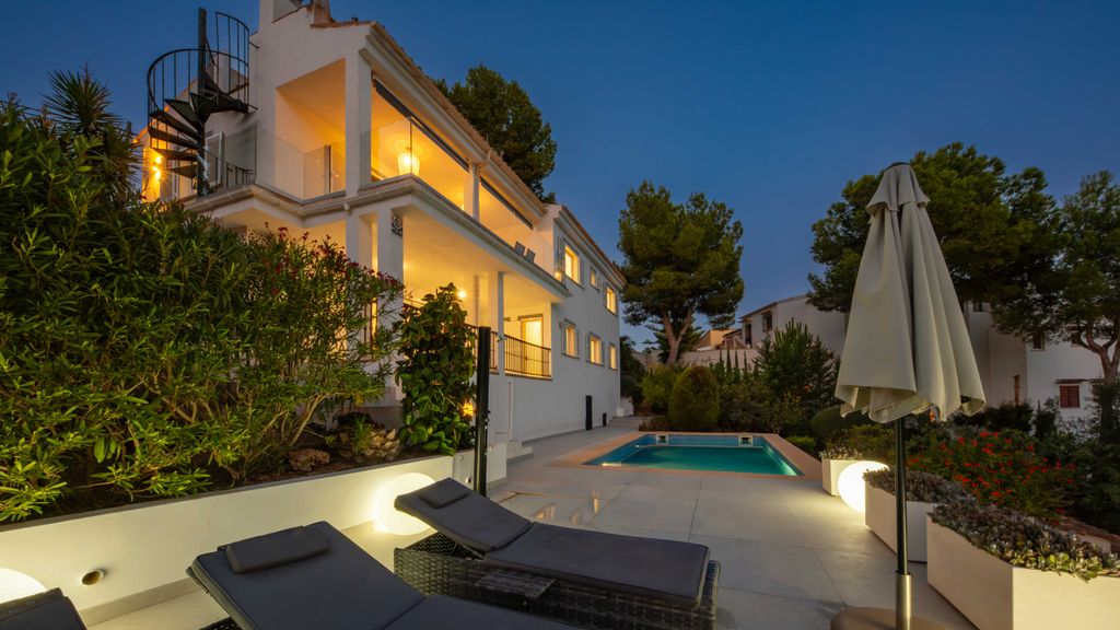 Property photo 1 of 25 001.Jpg