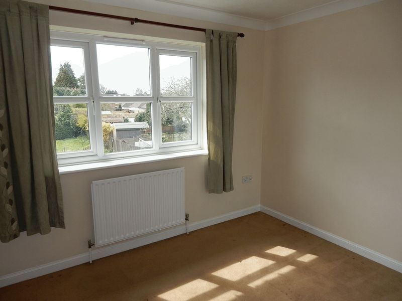 Property photo 3 of 5 Photo 9
