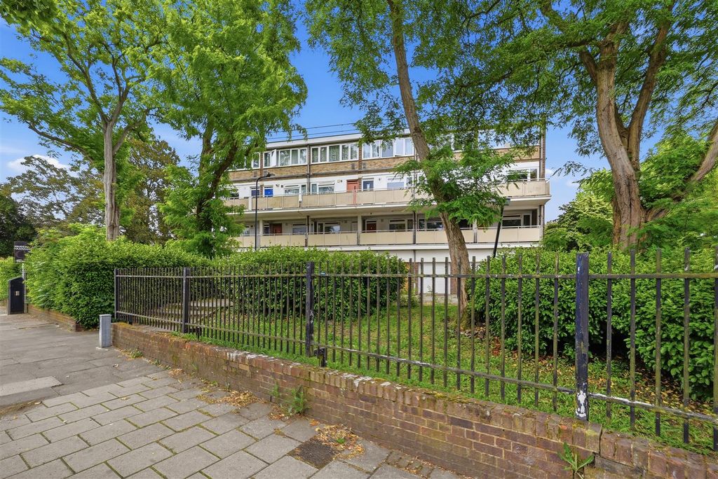 Property photo 1 of 20