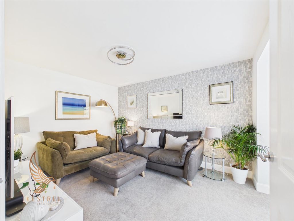 Property photo 2 of 42 3.Jpg