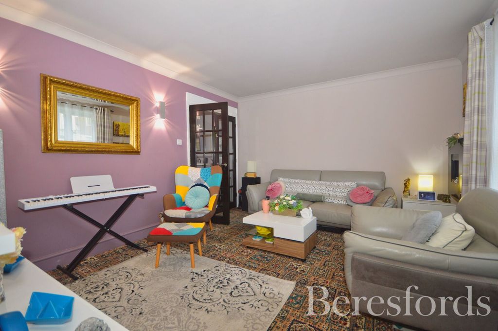 Property photo 3 of 19 Picture No. 71