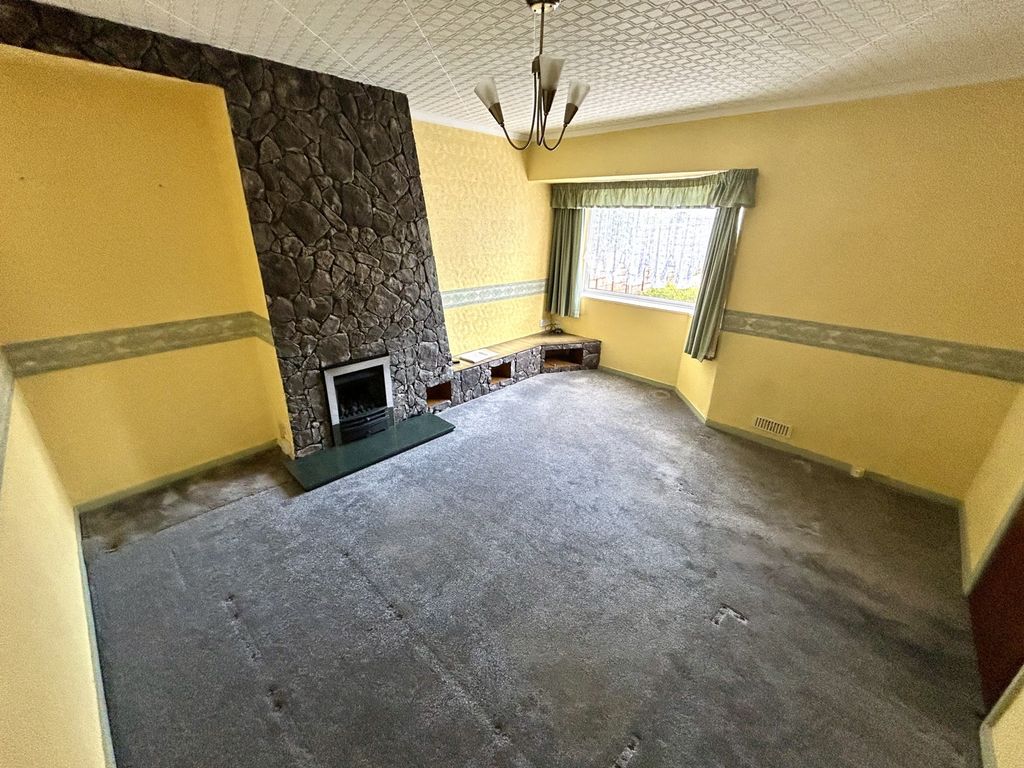 Property photo 2 of 19 Photo 5