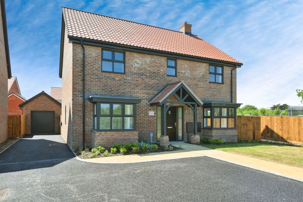 Property photo 1 of 7