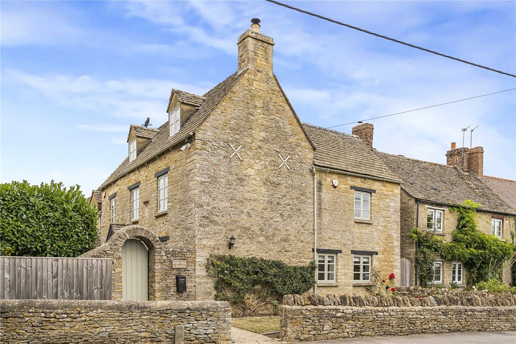 Property photo 2 of 25 Picture No. 47