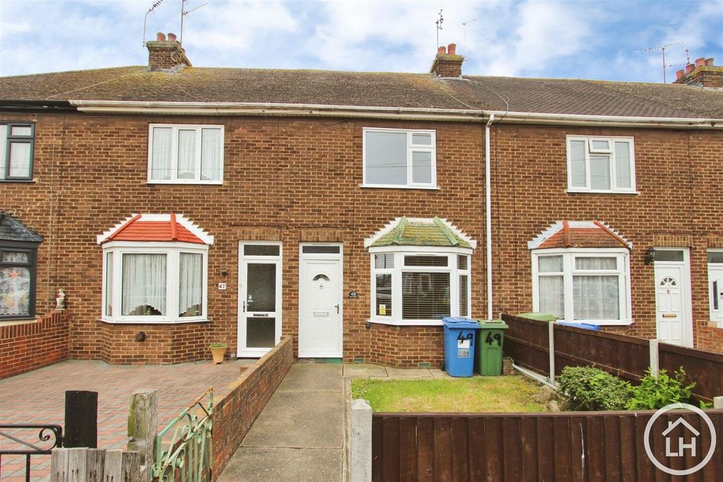 Property photo 1 of 11 Outside