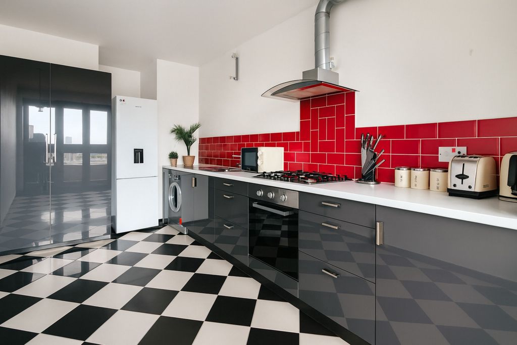 Property photo 2 of 37 Kitchen