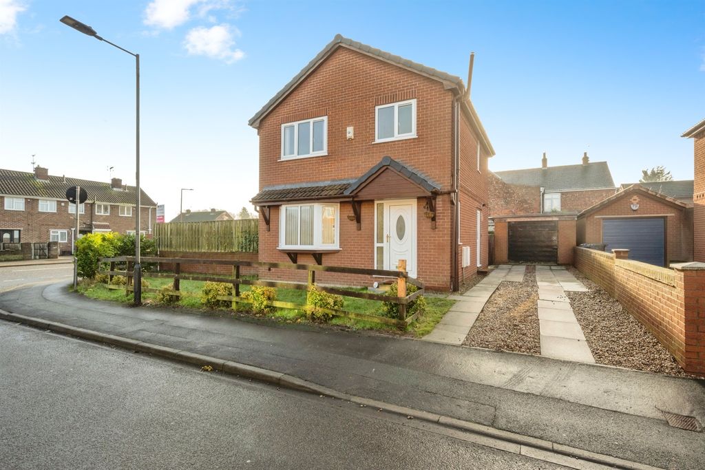 Property photo 1 of 13