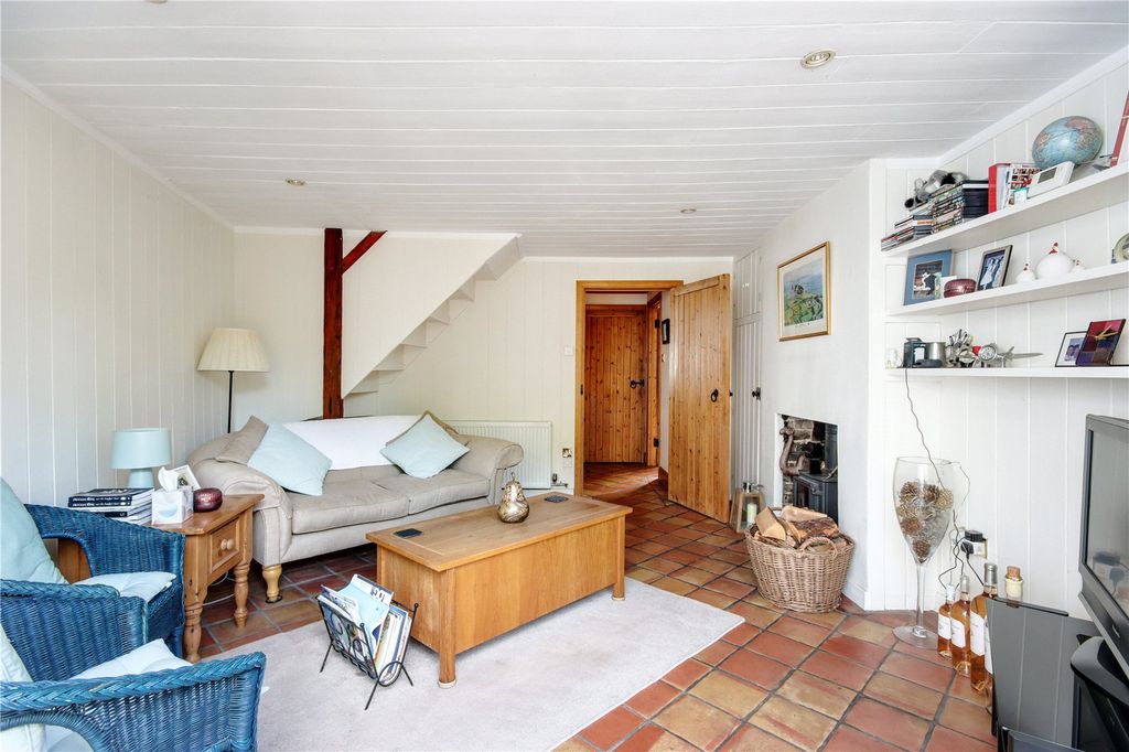 Property photo 3 of 12 Sitting Room
