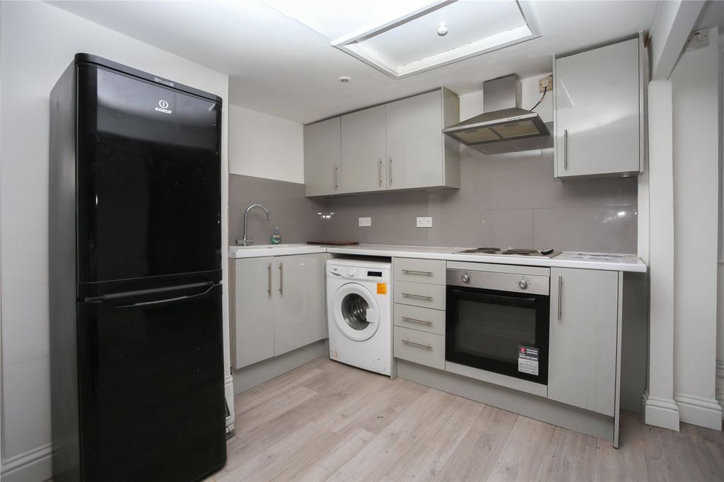 Property photo 2 of 6 Picture No. 02